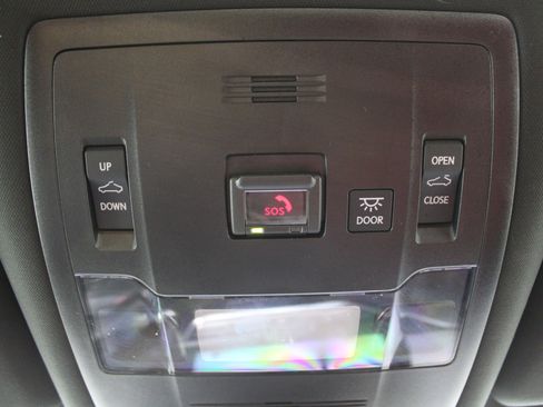 Used 2024 Lexus UX 250h F Sport image 22