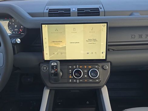 New 2026 Land Rover Defender 110 S AWD/4WD image 16