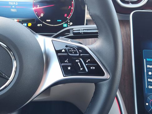 Used 2023 Mercedes-Benz C 300 Sedan image 37