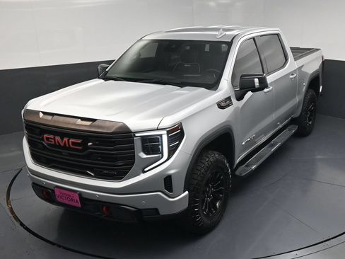 Used 2022 GMC Sierra 1500 AT4X AWD/4WD image 16