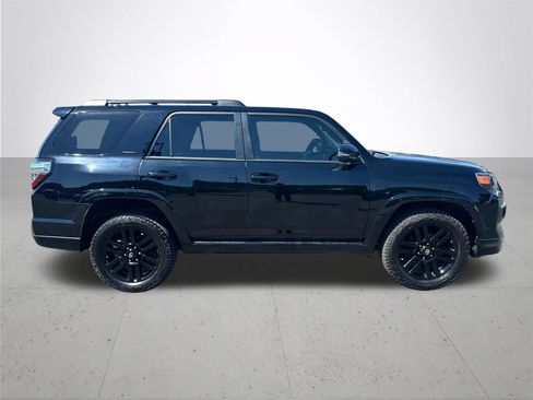 Certified 2019 Toyota 4Runner Limited AWD/4WD image 7