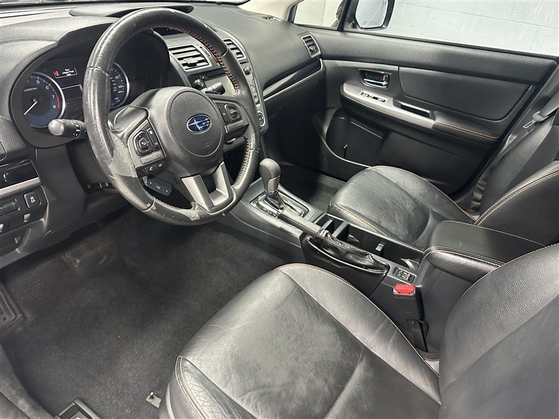 Used 2016 Subaru Crosstrek 2.0i Limited w/ Popular Package #2 AWD/4WD image 2