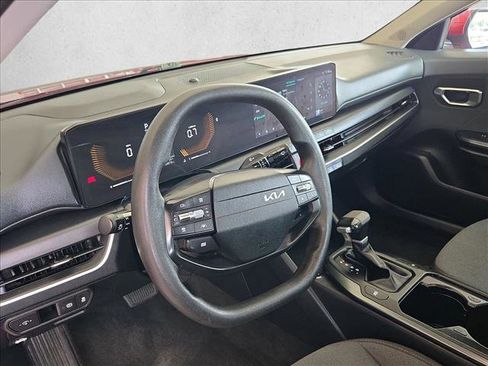 Used 2025 Kia K4 FWD image 7