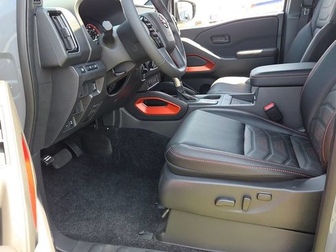 New 2026 Nissan Frontier PRO-4X w/ Pro Premium Package AWD/4WD image 3