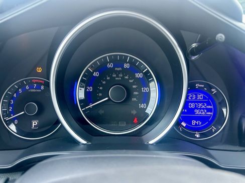 Used 2020 Honda Fit LX image 17