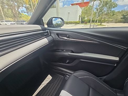 Used 2026 Toyota Camry SE FWD image 29