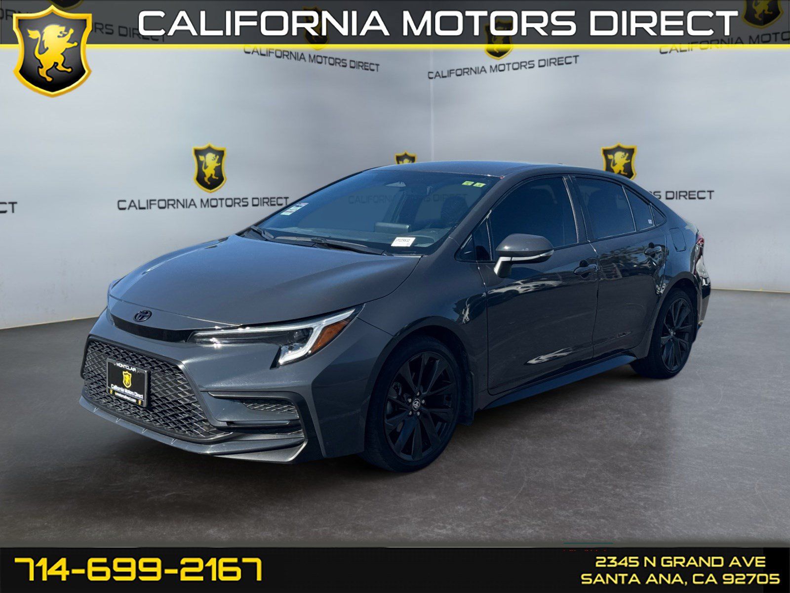 Used 2025 Toyota Corolla SE FWD image 1