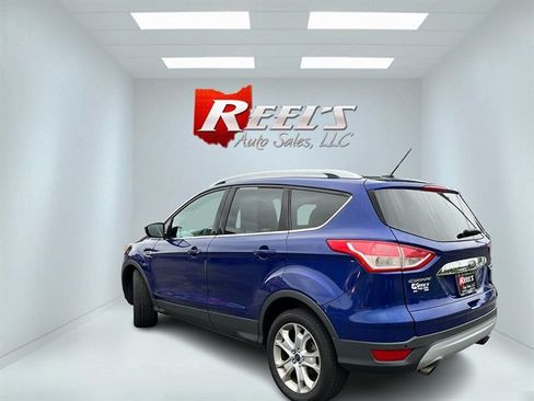 Used 2016 Ford Escape Titanium w/ Equipment Group 301A AWD/4WD image 11