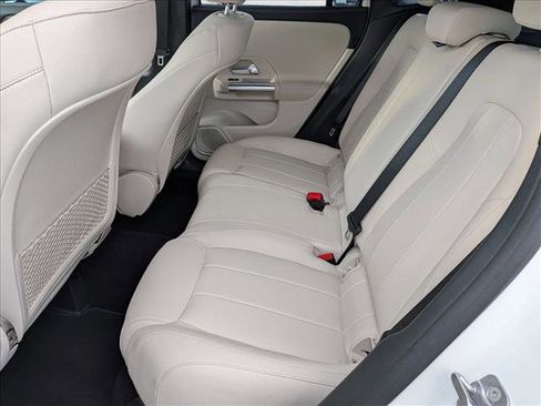 Used 2026 Mercedes-Benz GLA 250 image 18