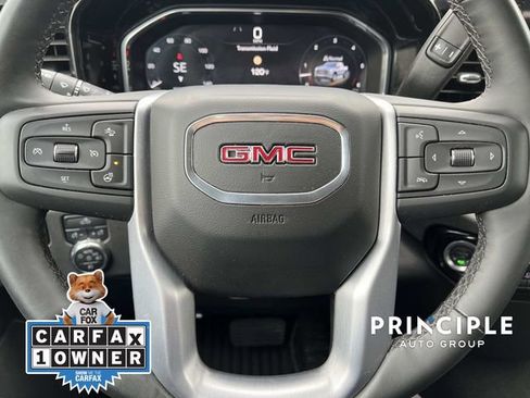 Used 2025 GMC Sierra 1500 Elevation image 18