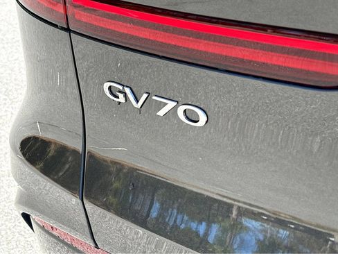 New 2026 Genesis GV70 3.5T Sport Prestige AWD/4WD image 31