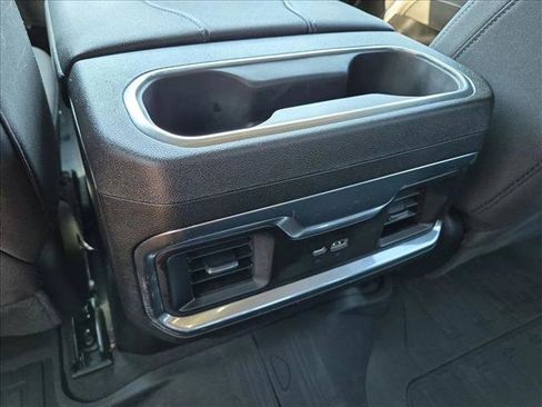 Used 2023 GMC Sierra 1500 Elevation w/ Preferred Package AWD/4WD image 16