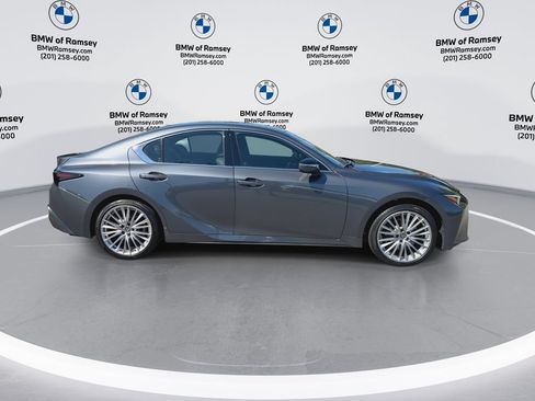 Used 2023 Lexus IS 300 AWD w/ Premium Package image 9