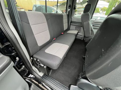 Used 2006 Ford F250 XLT image 18