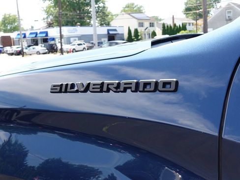Used 2022 Chevrolet Silverado 1500 W/T w/ WT Value Package AWD/4WD image 14