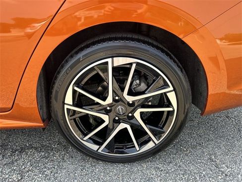 Used 2024 Nissan Sentra SR image 11