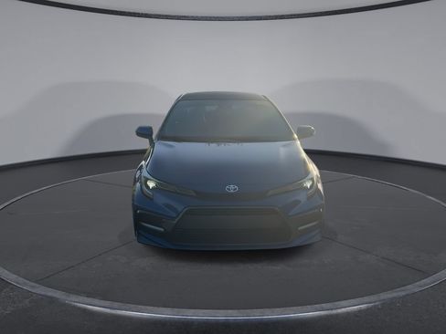 Used 2022 Toyota Corolla SE FWD image 3
