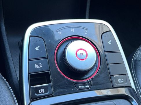 Used 2021 Kia Niro EX image 22