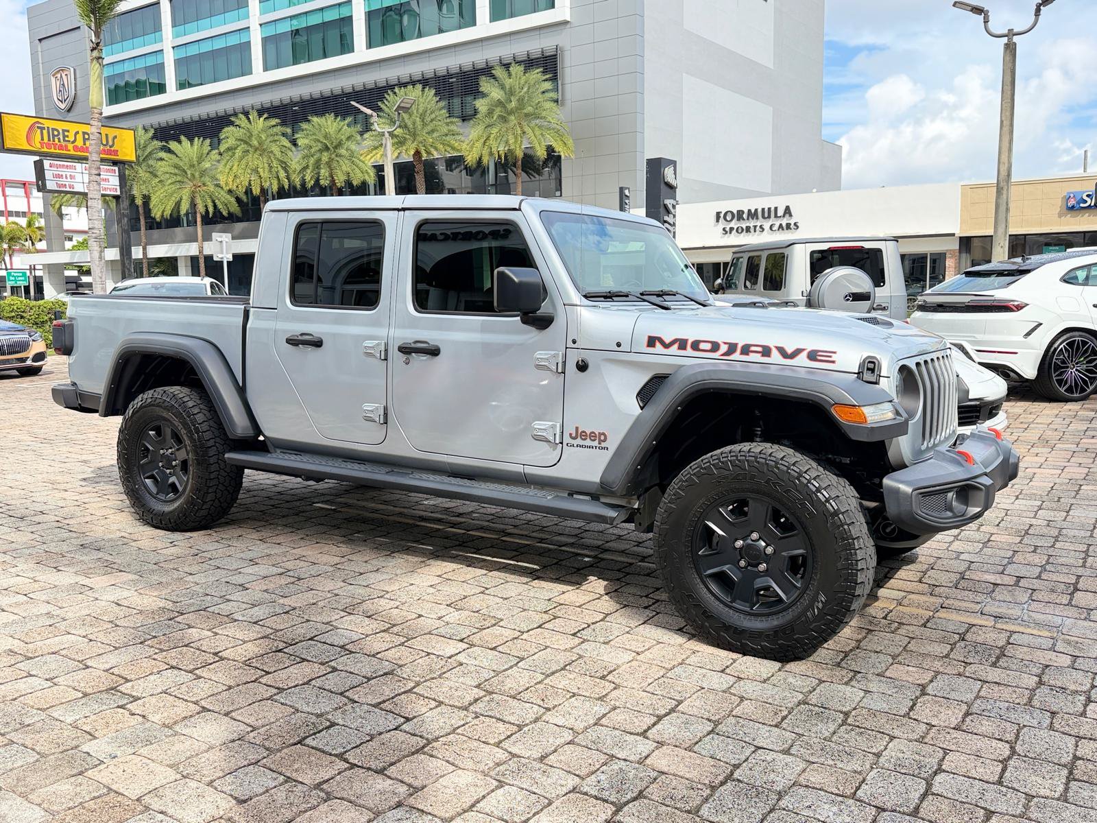 Used 2022 Jeep Gladiator Mojave w/ LED Lighting Group AWD/4WD image 7