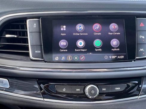 Used 2021 Buick Enclave Premium w/ Sun and Sites Package image 20