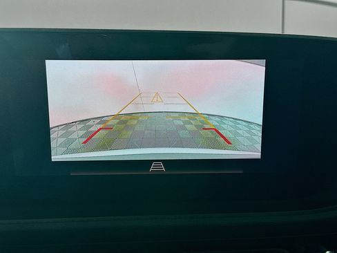 Used 2025 Buick Envista Preferred image 22