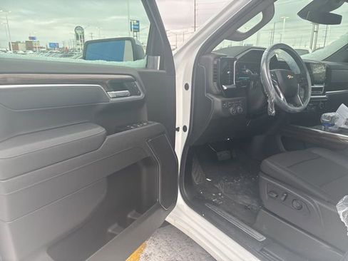 New 2026 Chevrolet Silverado 1500 LT w/ All Star Edition Plus image 8