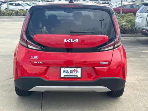 New 2025 Kia Soul EX FWD image 8