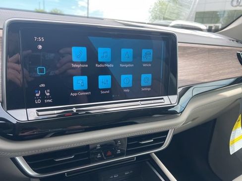 New 2026 Volkswagen Atlas SEL Premium R-Line AWD/4WD image 18