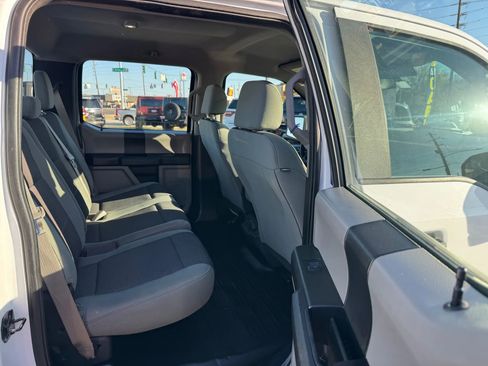 Used 2017 Ford F150 XL w/ Equipment Group 101A Mid image 9