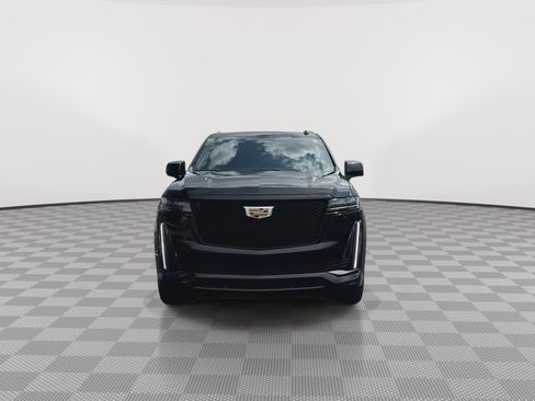 Certified 2022 Cadillac Escalade Sport w/ LPO, Floor Liner Package AWD/4WD image 3