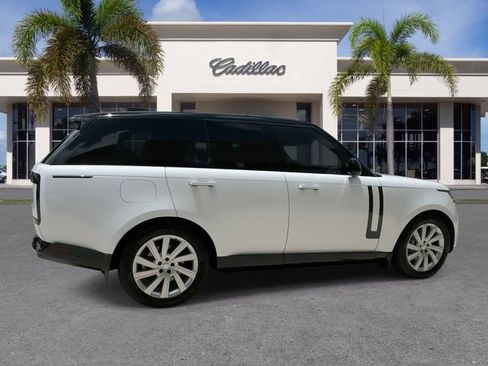 Used 2024 Land Rover Range Rover SE AWD/4WD image 15