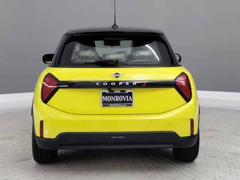 New 2026 MINI Cooper S image 7