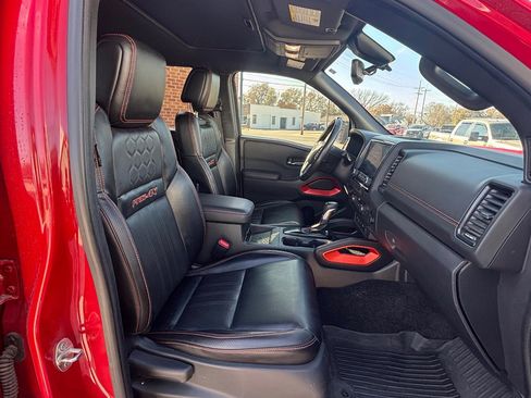 Used 2023 Nissan Frontier PRO-4X w/ Pro-4X Premium Package image 26