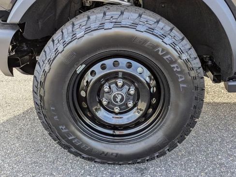 Certified 2026 Ford Bronco Big Bend w/ Black Diamond Package AWD/4WD image 11