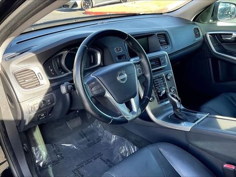 Used 2015 Volvo S60 T5 Premier image 17