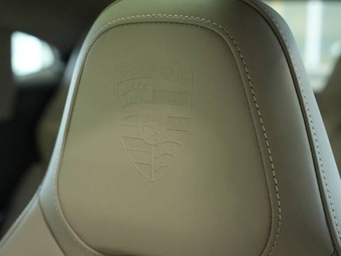 New 2026 Porsche Panamera 4 image 35