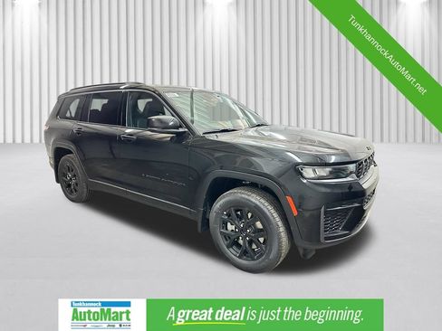 New 2026 Jeep Grand Cherokee L 4WD image 1