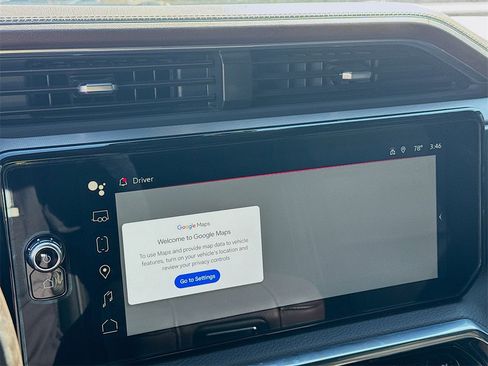 Used 2024 GMC Sierra 1500 Denali w/ Denali Reserve Package image 17