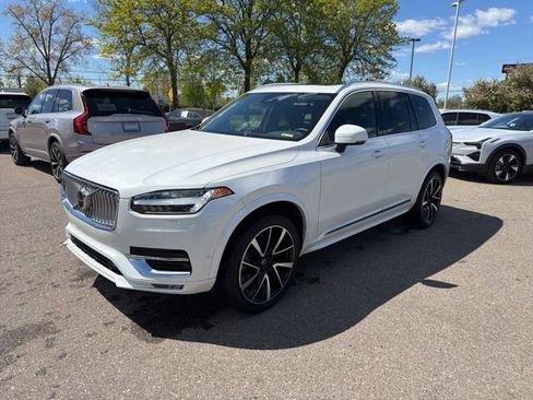 Used 2023 Volvo XC90 B6 Plus w/ Protection Package Premier AWD/4WD image 1