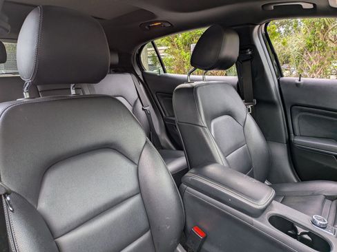 Used 2019 Mercedes-Benz GLA 250 image 14