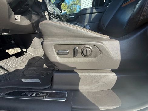 Used 2019 GMC Sierra 1500 AT4 w/ AT4 Premium Package image 18