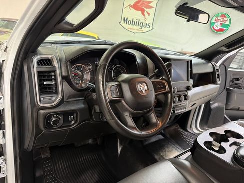 Used 2023 RAM 3500 Tradesman w/ Chrome Appearance Group RWD image 26