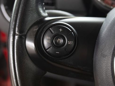 Used 2018 MINI Cooper Clubman S image 12