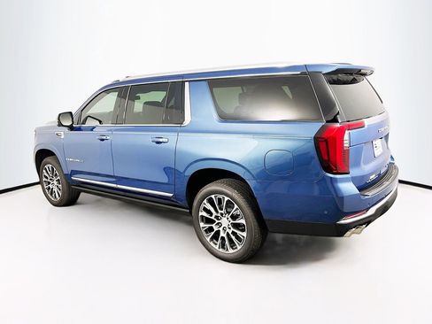 New 2026 GMC Yukon XL Denali w/ Sun & Power Step Package AWD/4WD image 5