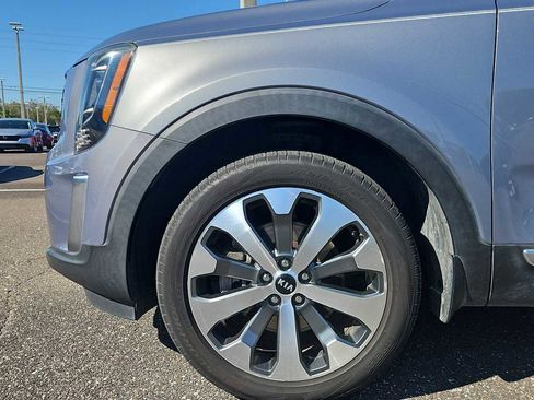 Used 2020 Kia Telluride S image 19