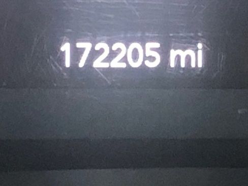 Used 2019 Jeep Cherokee Latitude w/ Popular Appearance Group image 11