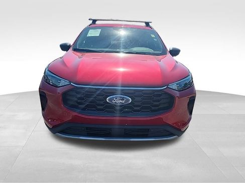 Used 2025 Ford Escape ST-Line w/ Tech Pack #1 FWD image 3
