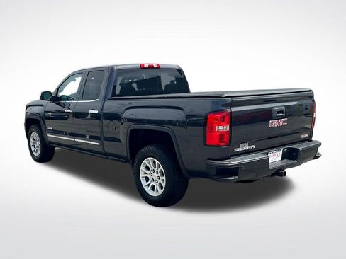 Used 2015 GMC Sierra 1500 SLE w/ All-Terrain Package AWD/4WD image 4