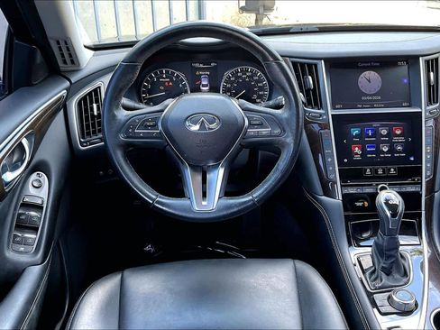 Used 2018 INFINITI Q50 Luxe w/ Cargo Package (L97) image 5