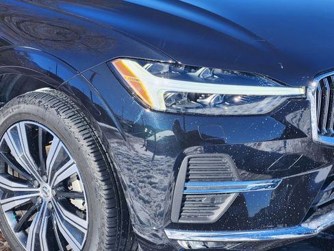 Used 2023 Volvo XC60 B5 Plus image 27
